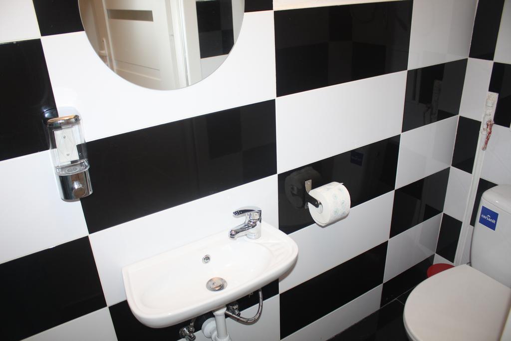Homestay Metro Centrum Guest Warsaw